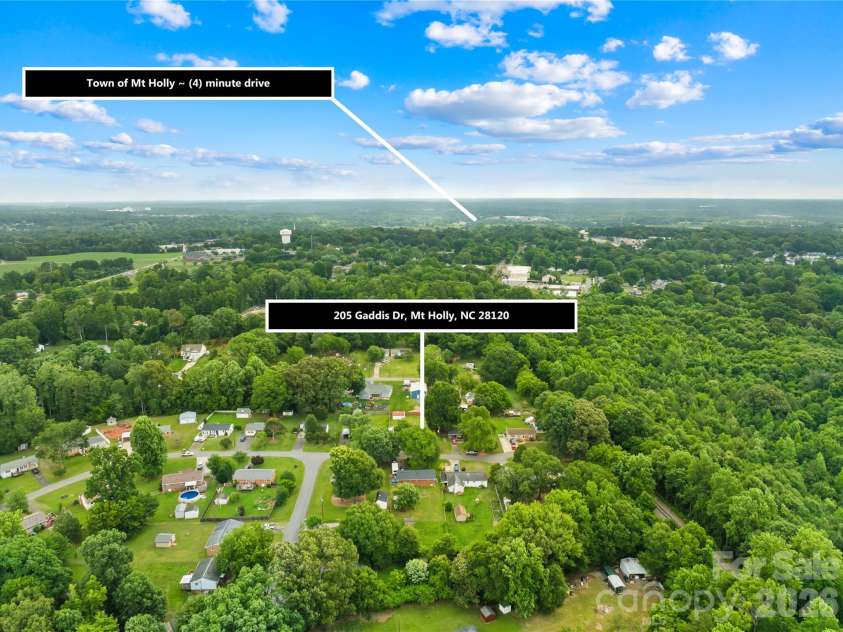 205 Gaddis Drive, Mount Holly, NC 28120.  MLS# CAR4393713, YatesRealty ID 35243. 