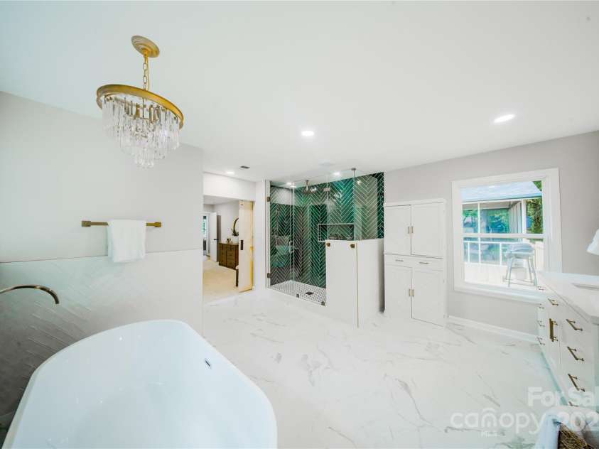 7159 Moss Point Drive, Charlotte, NC 28277.  MLS# CAR4285806, YatesRealty ID 35243. 