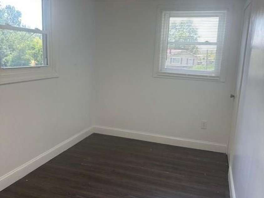 1011 Warren Place, Lenoir, NC 28645.  MLS# CAR4274307, YatesRealty ID 35244. 