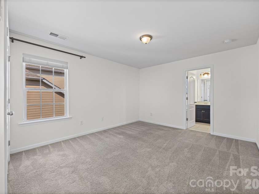 406 Livingston Drive, Lancaster, SC 29720.  MLS# CAR4394918, YatesRealty ID 35246. 