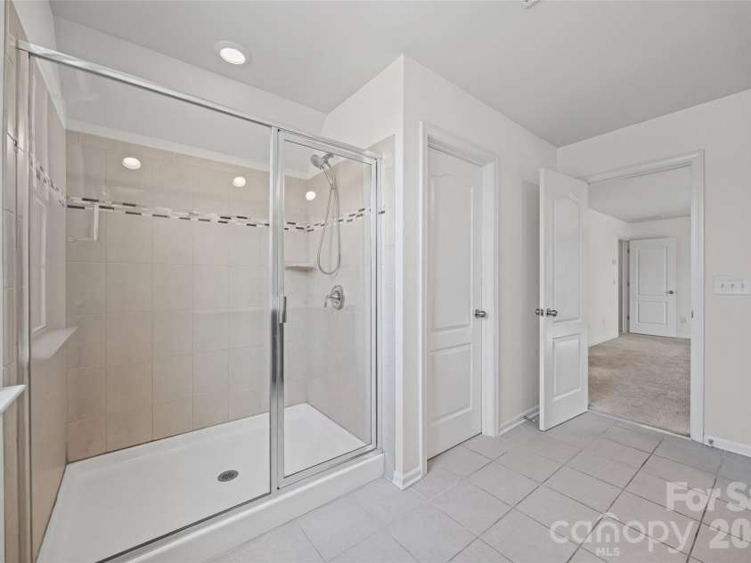 406 Livingston Drive, Lancaster, SC 29720.  MLS# CAR4394918, YatesRealty ID 35246. 