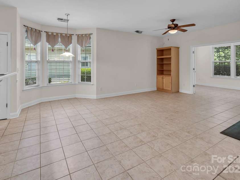 923 Platinum Drive, Fort Mill, SC 29708.  MLS# CAR4248471, YatesRealty ID 35247. 