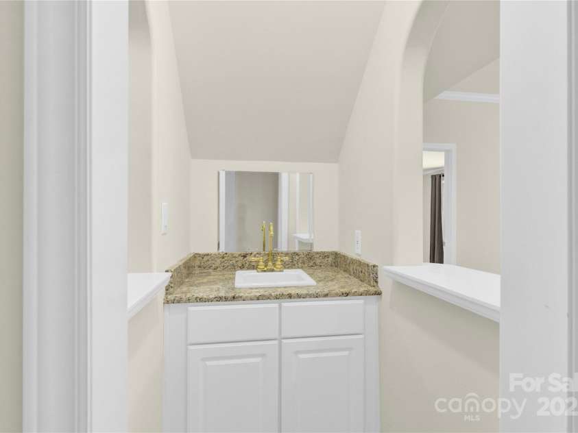 11201 Tavernay Parkway, Charlotte, NC 28262.  MLS# CAR4277991, YatesRealty ID 35248. Basement Minibar