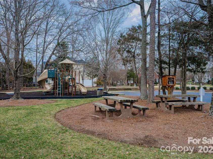 11201 Tavernay Parkway, Charlotte, NC 28262.  MLS# CAR4277991, YatesRealty ID 35248. Play Area