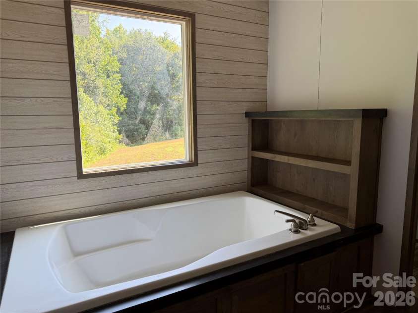 1003 Lavender Road, Grover, NC 28073.  MLS# CAR4400378, YatesRealty ID 35249. 