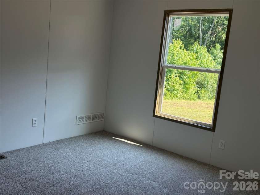 1003 Lavender Road, Grover, NC 28073.  MLS# CAR4400378, YatesRealty ID 35249. 