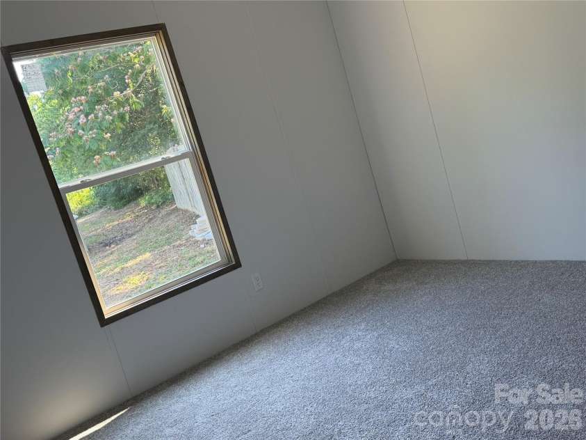 1003 Lavender Road, Grover, NC 28073.  MLS# CAR4400378, YatesRealty ID 35249. 