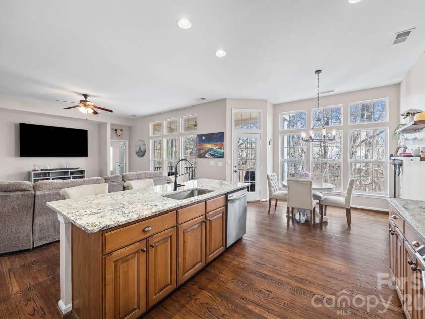 1041 Pepperwood Place, Clover, SC 29710.  MLS# CAR4347401, YatesRealty ID 3525. 