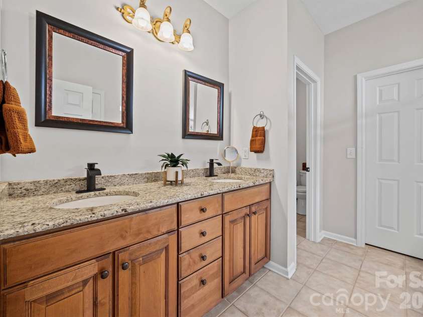 1041 Pepperwood Place, Clover, SC 29710.  MLS# CAR4347401, YatesRealty ID 3525. 