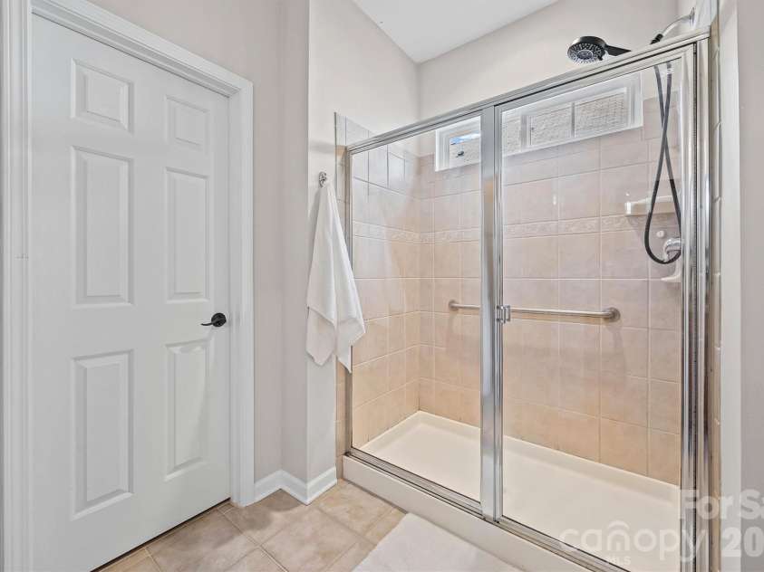 1041 Pepperwood Place, Clover, SC 29710.  MLS# CAR4347401, YatesRealty ID 3525. 