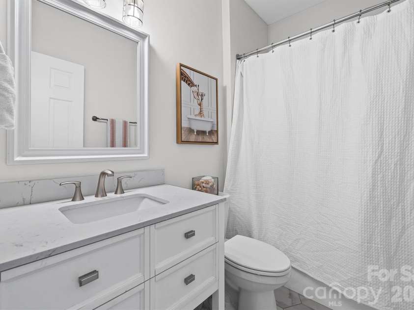 1041 Pepperwood Place, Clover, SC 29710.  MLS# CAR4347401, YatesRealty ID 3525. 