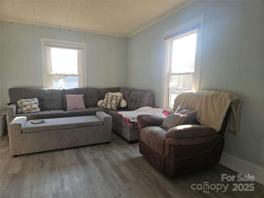 705 Cleveland Avenue, Kings Mountain, NC 28086.  MLS# CAR4322496, YatesRealty ID 3525. 