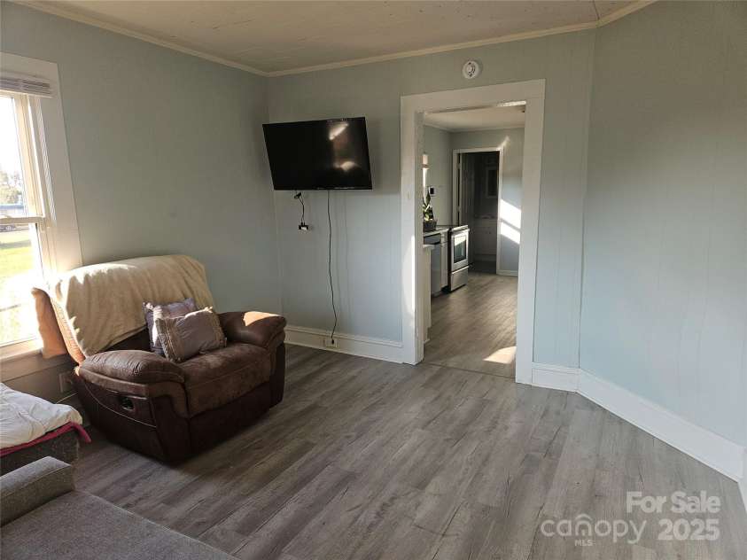 705 Cleveland Avenue, Kings Mountain, NC 28086.  MLS# CAR4322496, YatesRealty ID 3525. 