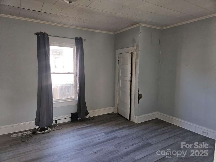 705 Cleveland Avenue, Kings Mountain, NC 28086.  MLS# CAR4322496, YatesRealty ID 3525. 