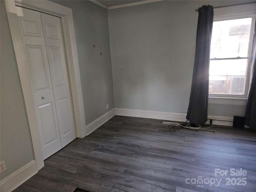 705 Cleveland Avenue, Kings Mountain, NC 28086.  MLS# CAR4322496, YatesRealty ID 3525. 