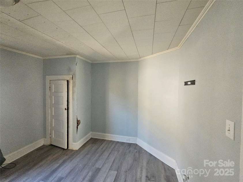 705 Cleveland Avenue, Kings Mountain, NC 28086.  MLS# CAR4322496, YatesRealty ID 3525. 