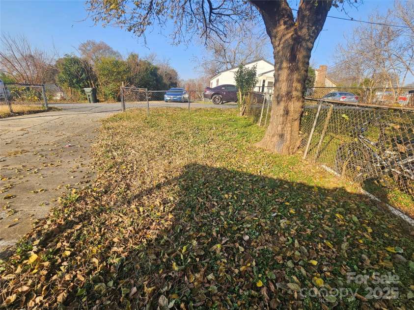 705 Cleveland Avenue, Kings Mountain, NC 28086.  MLS# CAR4322496, YatesRealty ID 3525. 