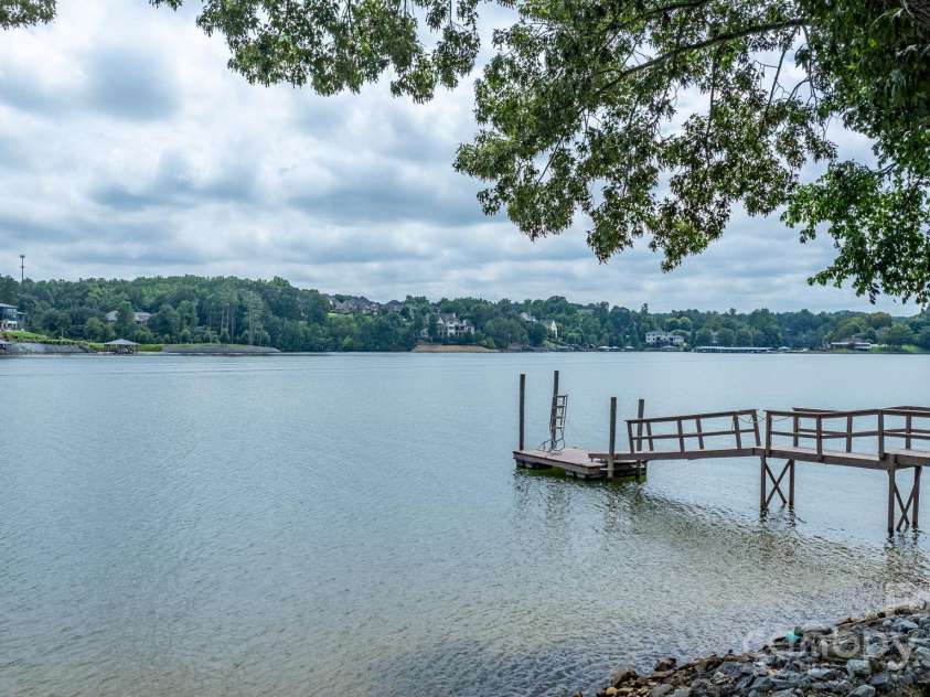 748 Moretz Court, Hickory, NC 28601.  MLS# CAR4291848, YatesRealty ID 35250. 
