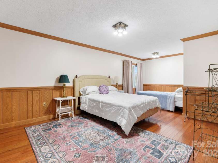 748 Moretz Court, Hickory, NC 28601.  MLS# CAR4291848, YatesRealty ID 35250. 