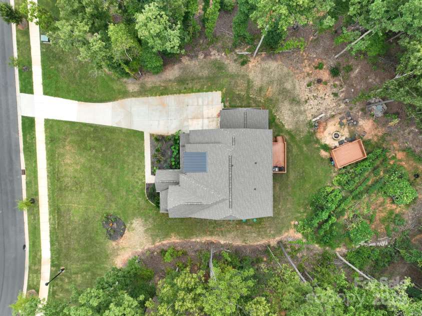 12009 Wild Ginger Lane, Charlotte, NC 28227.  MLS# CAR4293416, YatesRealty ID 35251. 