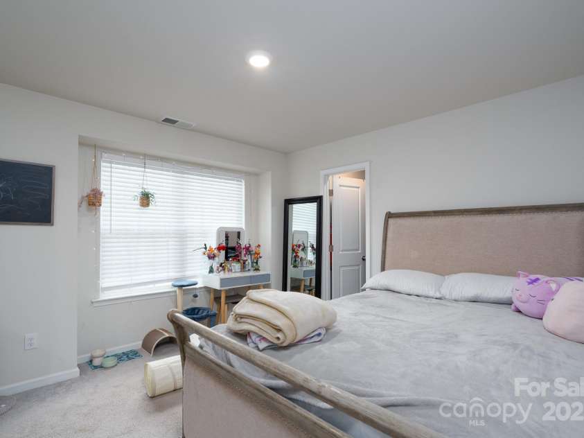 12009 Wild Ginger Lane, Charlotte, NC 28227.  MLS# CAR4293416, YatesRealty ID 35251. 