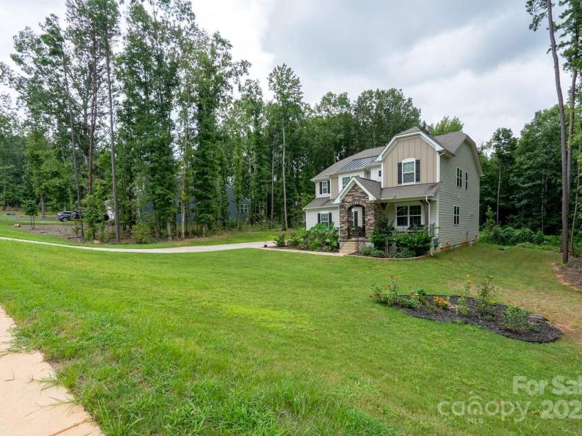 12009 Wild Ginger Lane, Charlotte, NC 28227.  MLS# CAR4293416, YatesRealty ID 35251. 