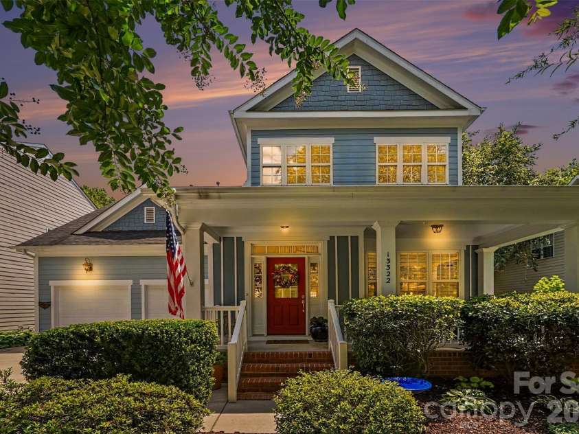 13322 Pierre Reverdy Drive, Davidson, NC 28036.  MLS# CAR4398505, YatesRealty ID 35251. 