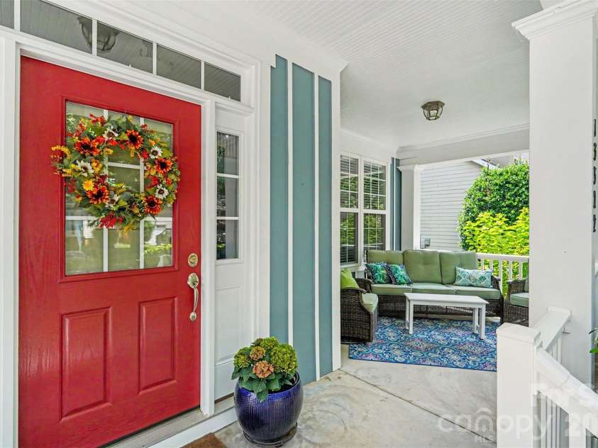 13322 Pierre Reverdy Drive, Davidson, NC 28036.  MLS# CAR4398505, YatesRealty ID 35251. 