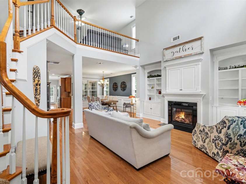13322 Pierre Reverdy Drive, Davidson, NC 28036.  MLS# CAR4398505, YatesRealty ID 35251. 