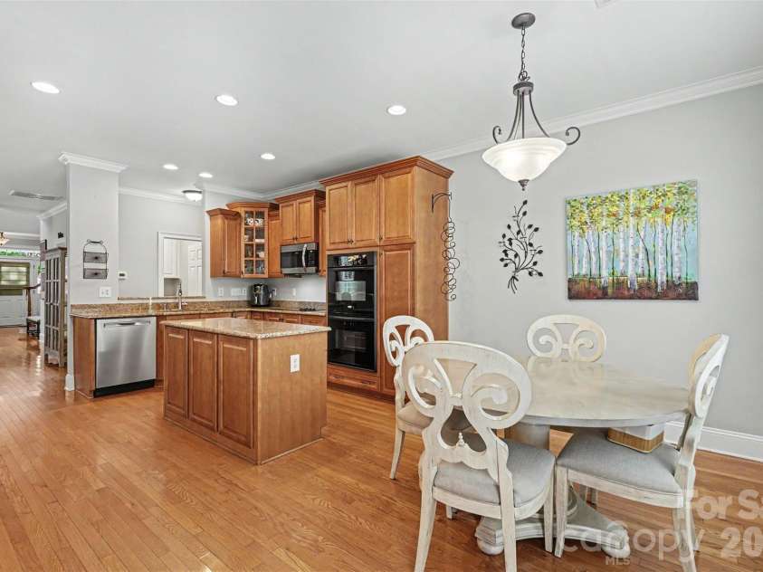 13322 Pierre Reverdy Drive, Davidson, NC 28036.  MLS# CAR4398505, YatesRealty ID 35251. 