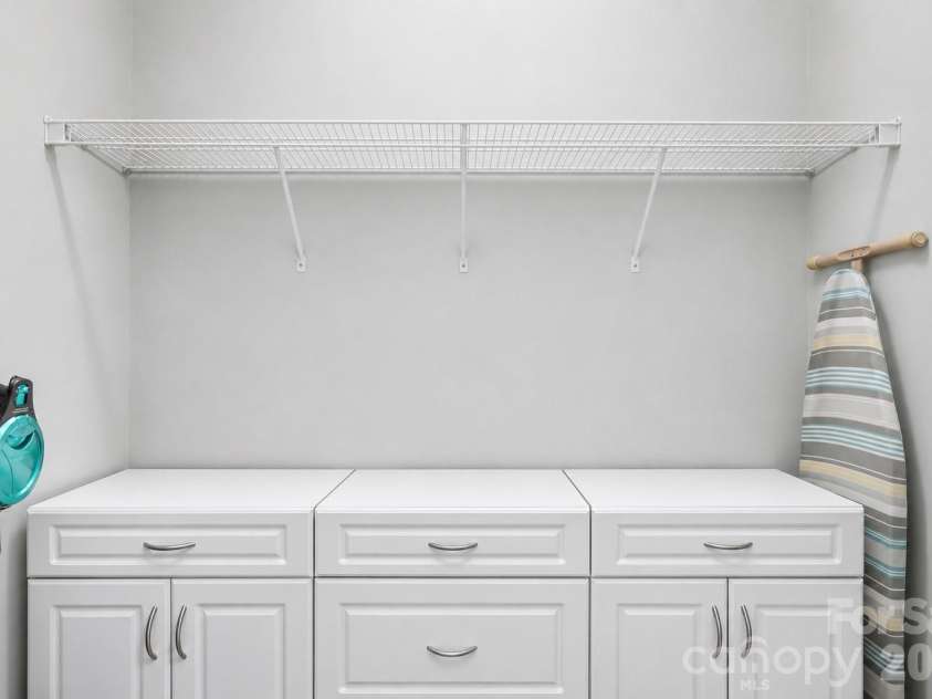 13322 Pierre Reverdy Drive, Davidson, NC 28036.  MLS# CAR4398505, YatesRealty ID 35251. 