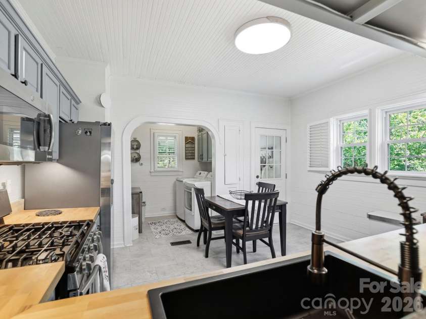 1203 Old Nation Road, Fort Mill, SC 29715.  MLS# CAR4376720, YatesRealty ID 35252. 