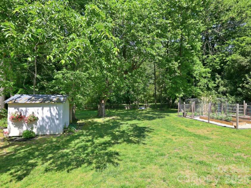 1203 Old Nation Road, Fort Mill, SC 29715.  MLS# CAR4376720, YatesRealty ID 35252. ASC Greenway off your backyard !