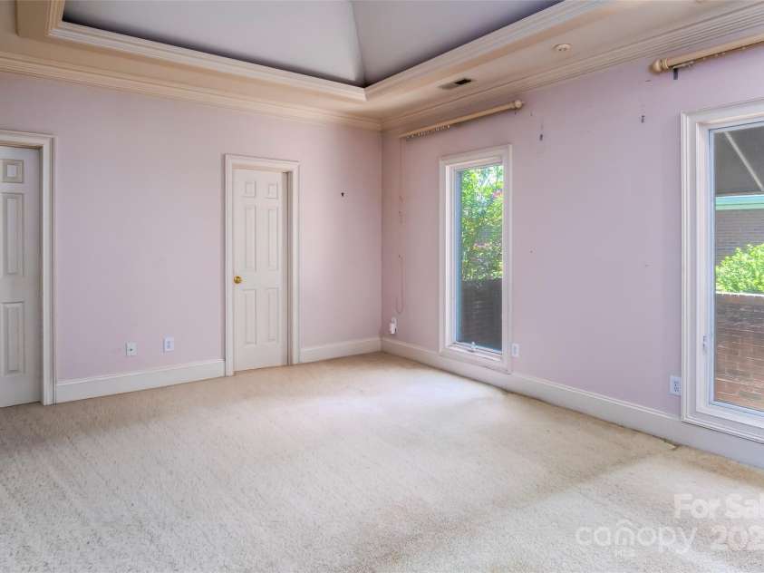 2131 Water Oak Lane, Gastonia, NC 28056.  MLS# CAR4296463, YatesRealty ID 35252. 