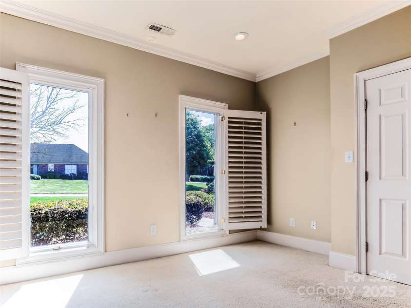 2131 Water Oak Lane, Gastonia, NC 28056.  MLS# CAR4296463, YatesRealty ID 35252. 
