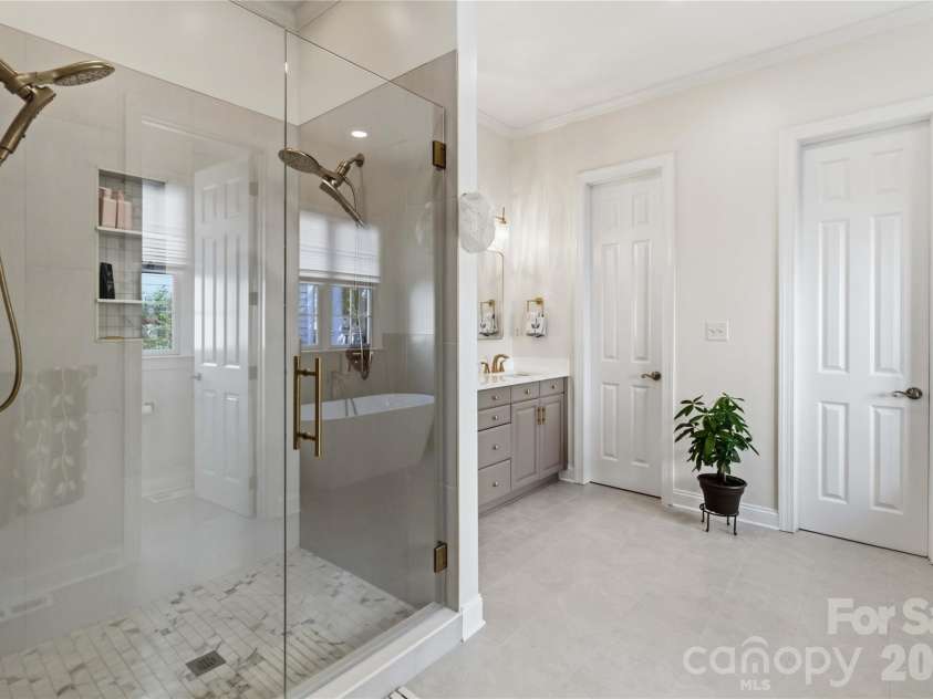 2436 Commons Court, Fort Mill, SC 29708.  MLS# CAR4393554, YatesRealty ID 35254. Custom tile shower
