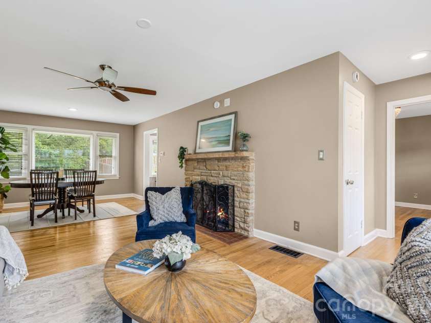 3226 Charlyne Drive, Hendersonville, NC 28792.  MLS# CAR4335660, YatesRealty ID 35258. 