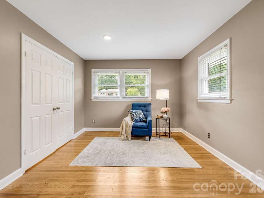 3226 Charlyne Drive, Hendersonville, NC 28792.  MLS# CAR4335660, YatesRealty ID 35258. 