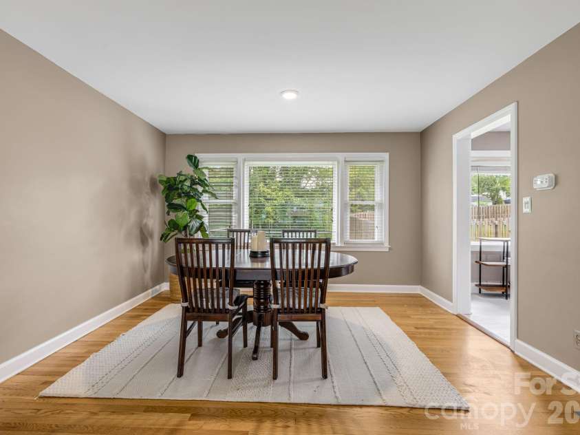 3226 Charlyne Drive, Hendersonville, NC 28792.  MLS# CAR4335660, YatesRealty ID 35258. 