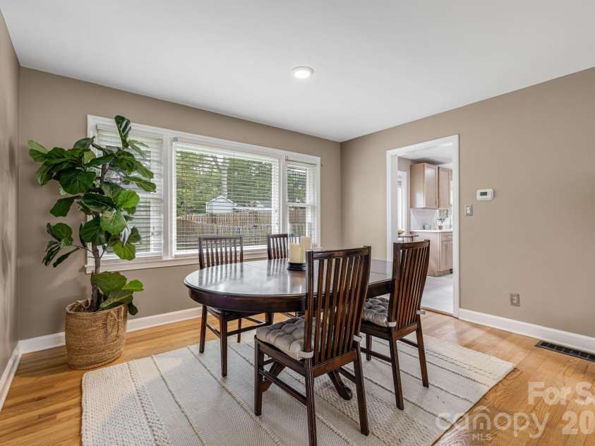 3226 Charlyne Drive, Hendersonville, NC 28792.  MLS# CAR4335660, YatesRealty ID 35258. 
