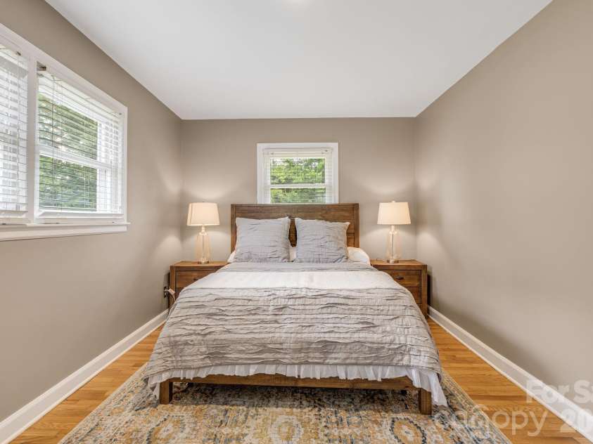 3226 Charlyne Drive, Hendersonville, NC 28792.  MLS# CAR4335660, YatesRealty ID 35258. 