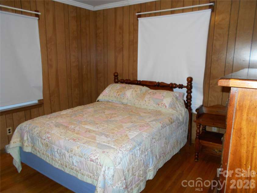 18 Herron Street, Black Mountain, NC 28711.  MLS# CAR4357548, YatesRealty ID 35259. Primary bedroom