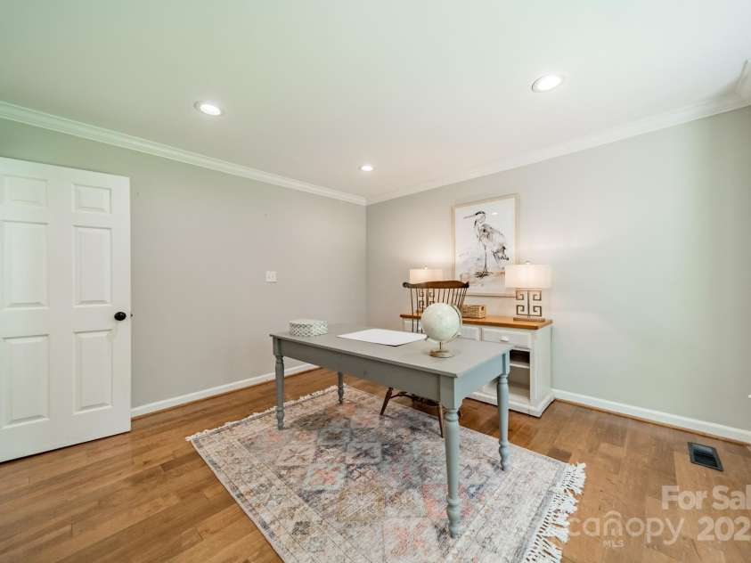 8504 Viking Drive, Waxhaw, NC 28173.  MLS# CAR4295832, YatesRealty ID 35260. 