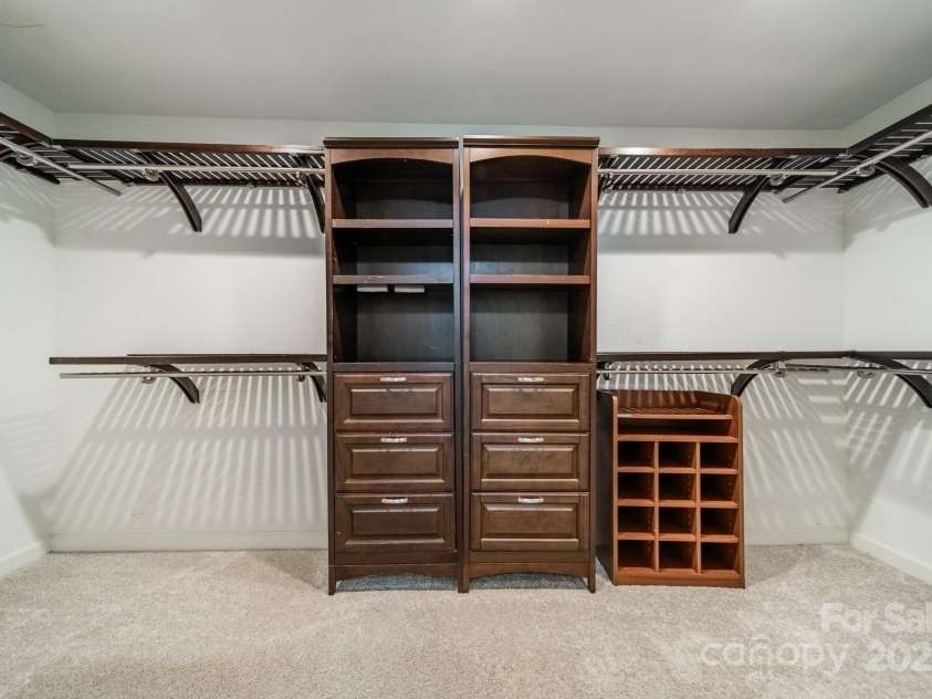 8504 Viking Drive, Waxhaw, NC 28173.  MLS# CAR4295832, YatesRealty ID 35260. 