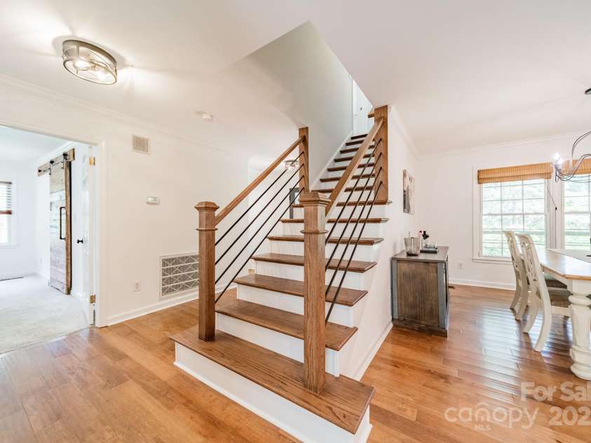 8504 Viking Drive, Waxhaw, NC 28173.  MLS# CAR4295832, YatesRealty ID 35260. 