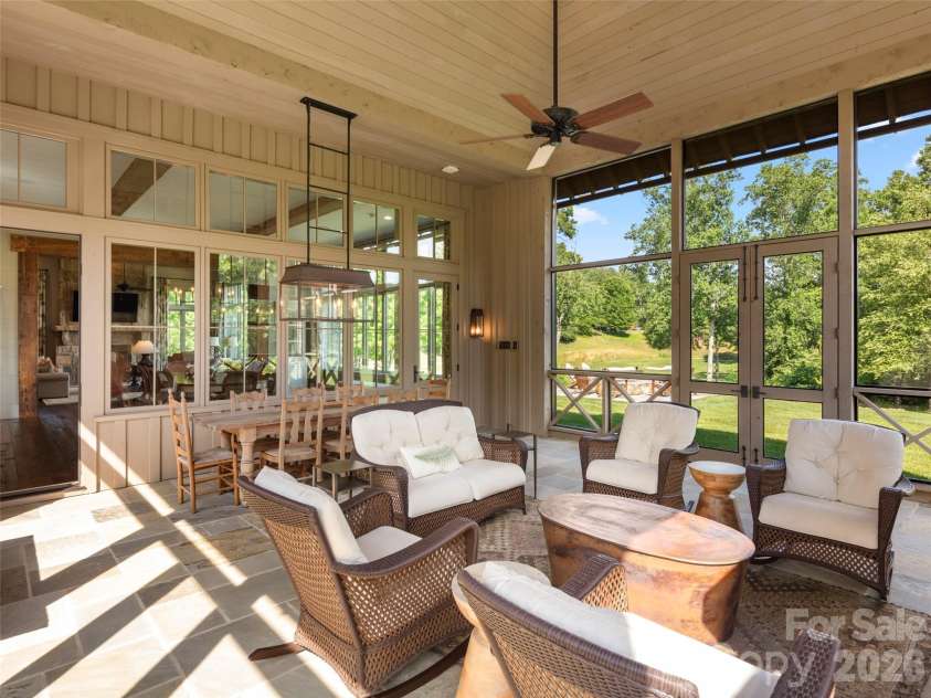 332 Walnut Valley Parkway, Arden, NC 28704.  MLS# CAR4396181, YatesRealty ID 35261. 