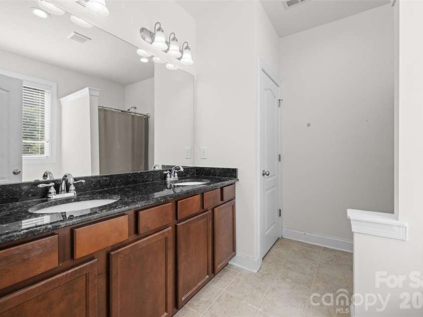 578 Daventry Court, Clover, SC 29710.  MLS# CAR4380197, YatesRealty ID 35262. 