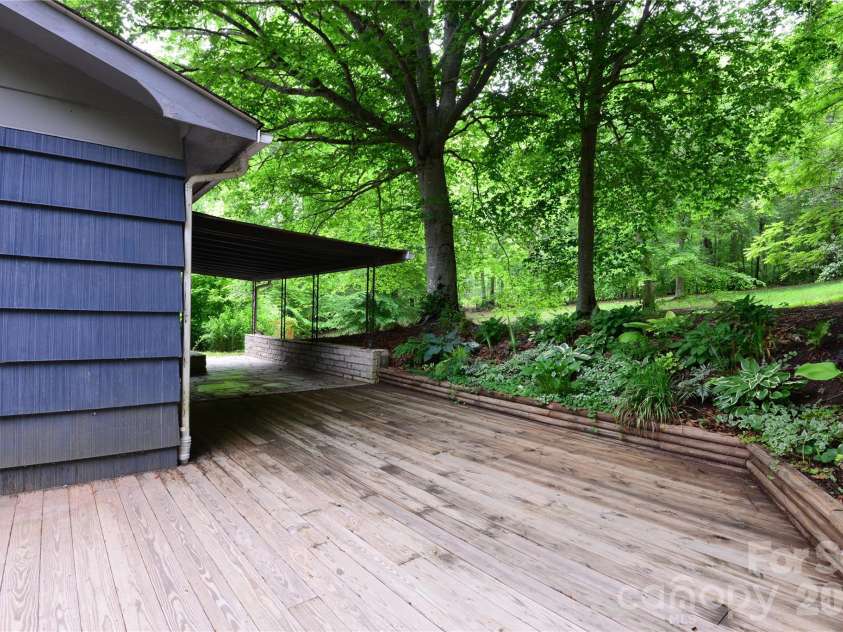 24 Sarabec Hill Road, Black Mountain, NC 28711.  MLS# CAR4386075, YatesRealty ID 35266. 