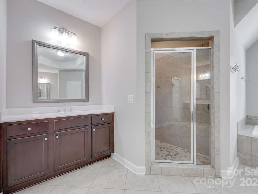 2785 Disney Place, Indian Land, SC 29707.  MLS# CAR4265642, YatesRealty ID 35266. Primary Bath