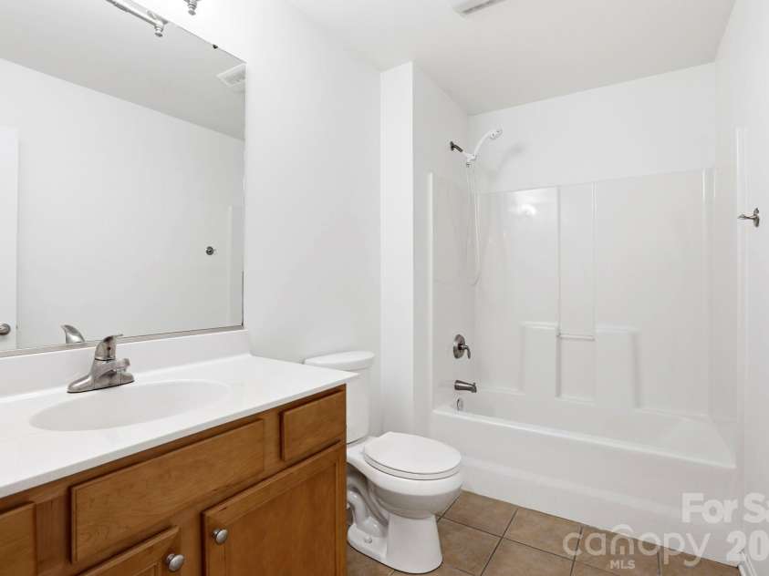 15 Kaylor Drive, Arden, NC 28704.  MLS# CAR4388754, YatesRealty ID 35268. 2nd Bath Main Level
